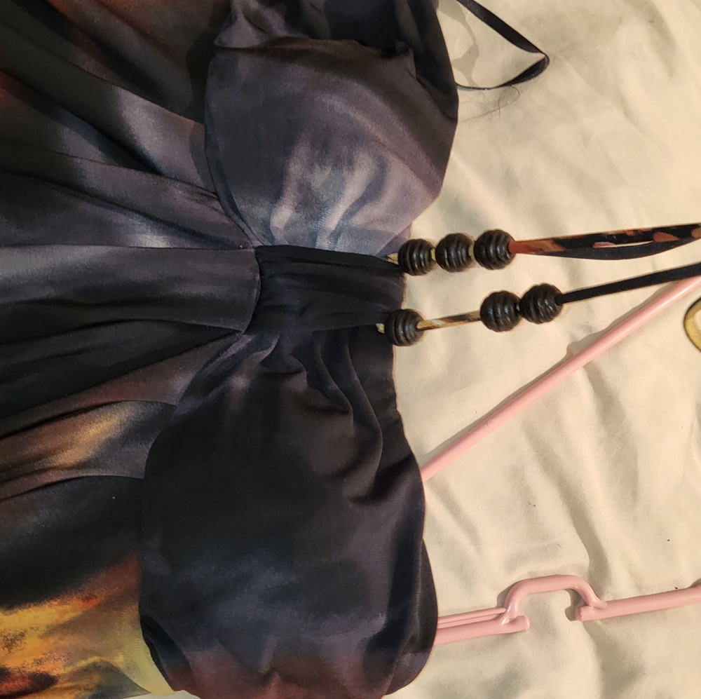Dress - Picture 3 of 5